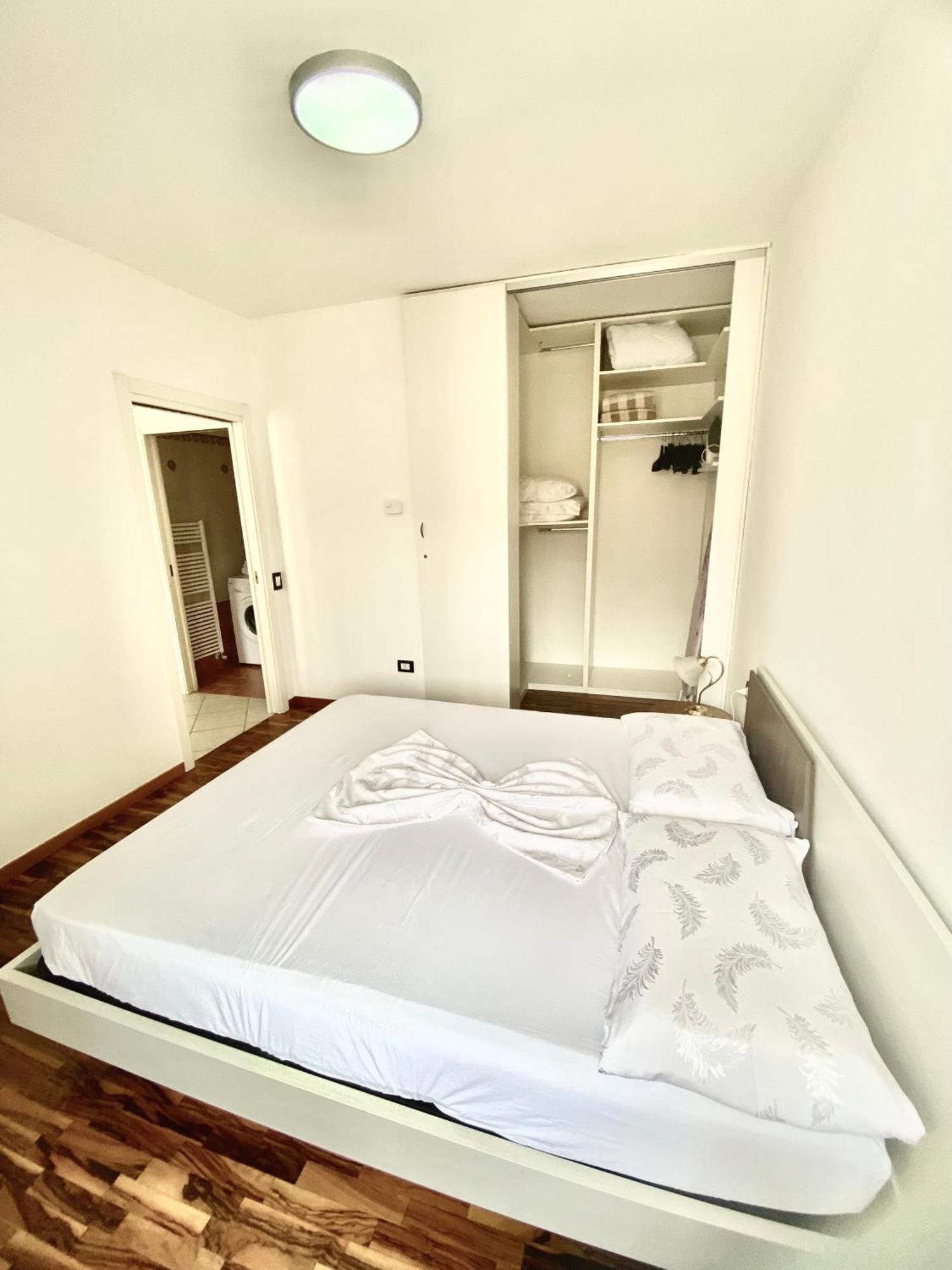 Original Escape Apartment Arco Luaran gambar